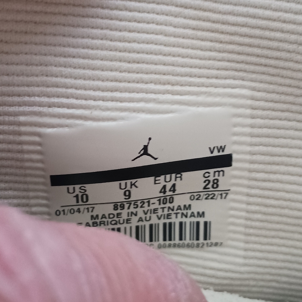 ⚫️ Black Friday Jordan 2 Retro Decon Streetwear Shoes Size 10 Men/11.5 Women - Picture 4 of 10